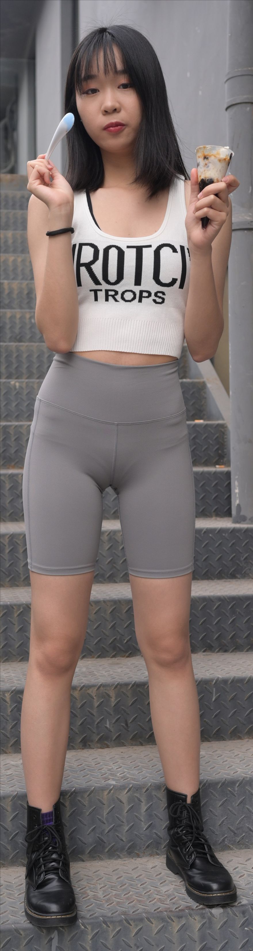 图片[3]-紧身瑜伽短裤(套图+视频)-图满多