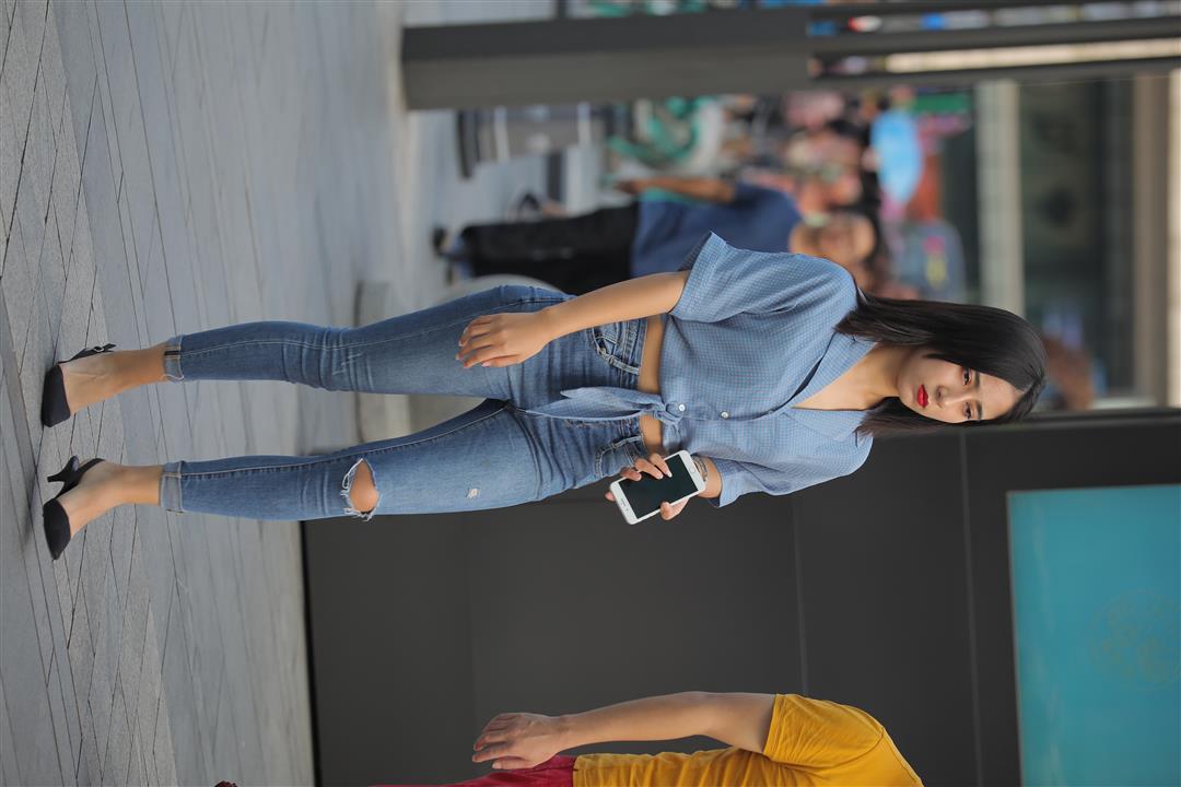 图片[4]-时尚的牛仔裤-图满多