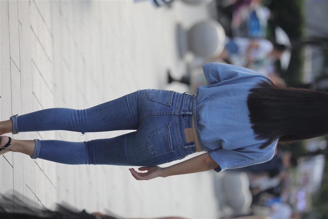 图片[6]-时尚的牛仔裤-图满多