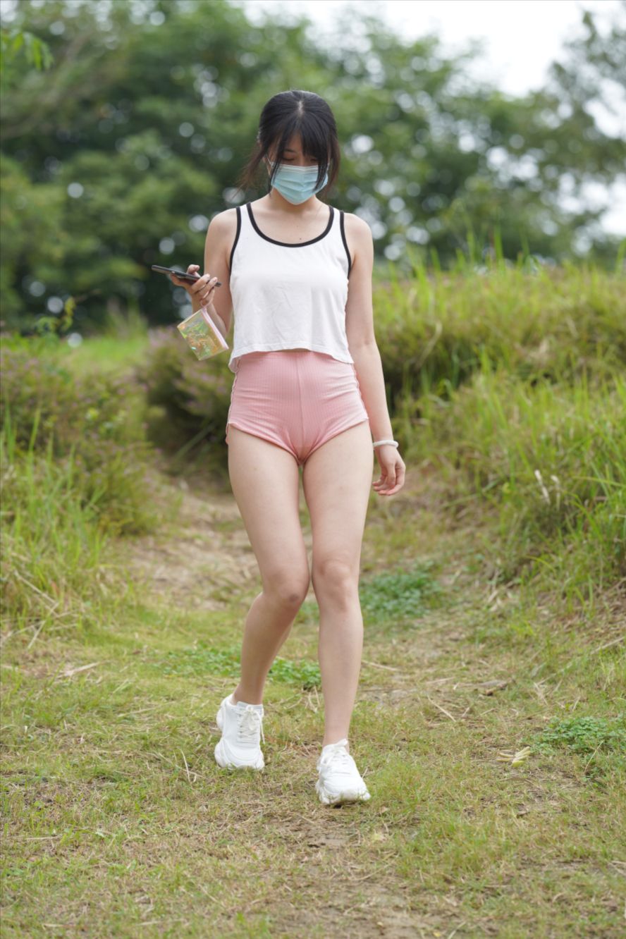 粉色热裤(套图+视频)-图满多