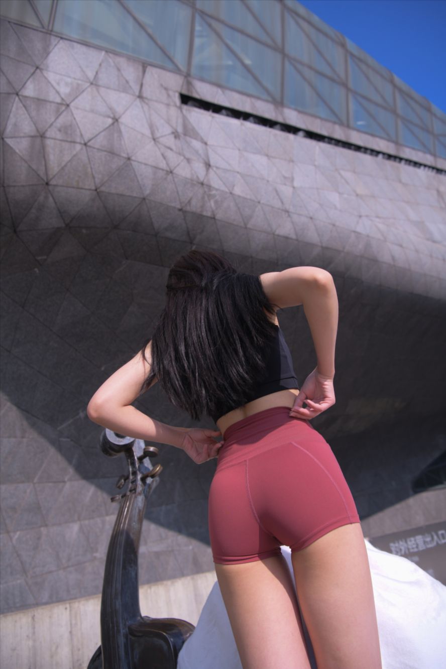 图片[4]-红色热裤(套图+视频)-图满多