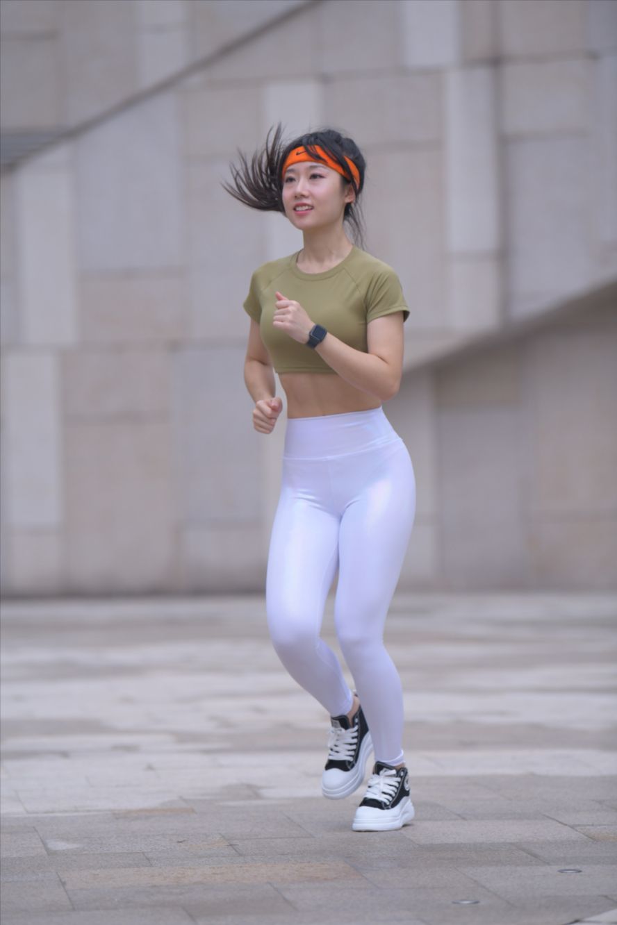 图片[10]-白色紧身裤(套图+视频)-图满多