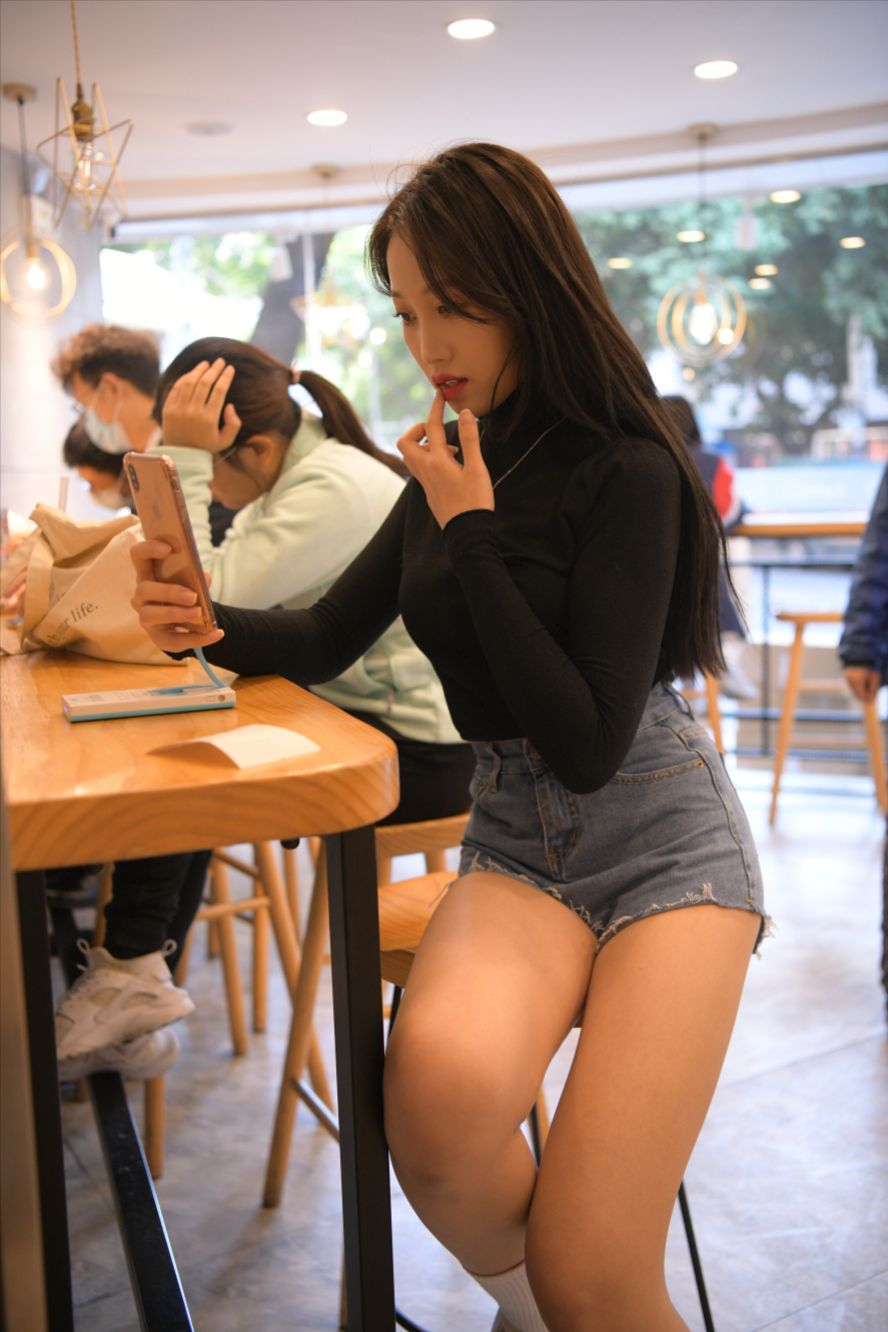 图片[3]-牛仔热裤大长腿(套图+视频)-图满多