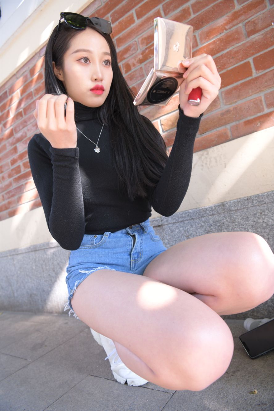 图片[6]-牛仔热裤大长腿(套图+视频)-图满多