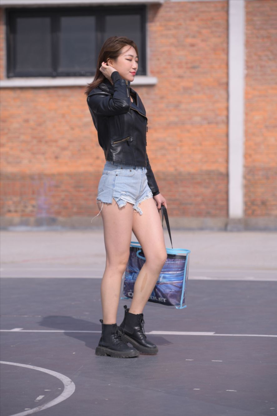 牛仔热裤(套图+视频)-图满多