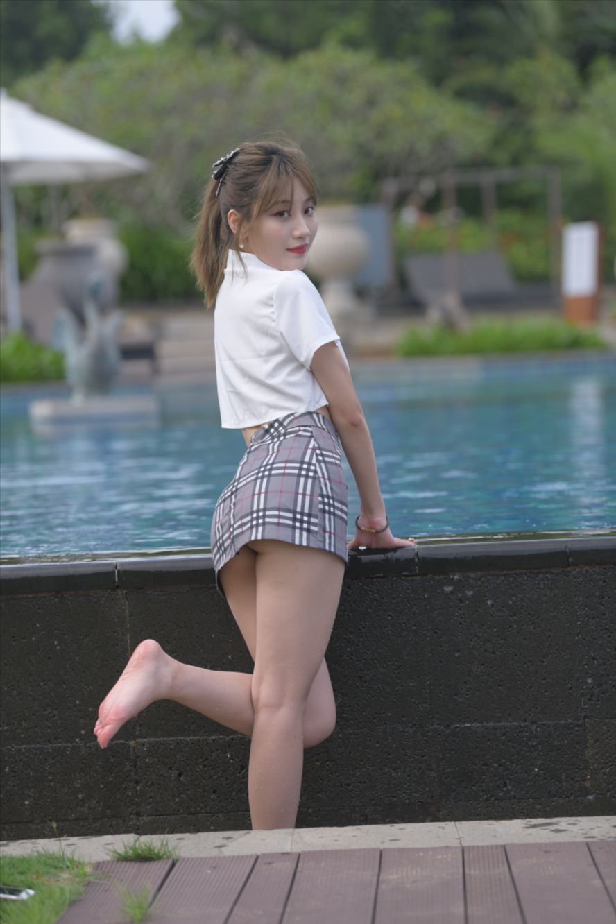 图片[6]-可能否-短裙(套图+视频)-图满多