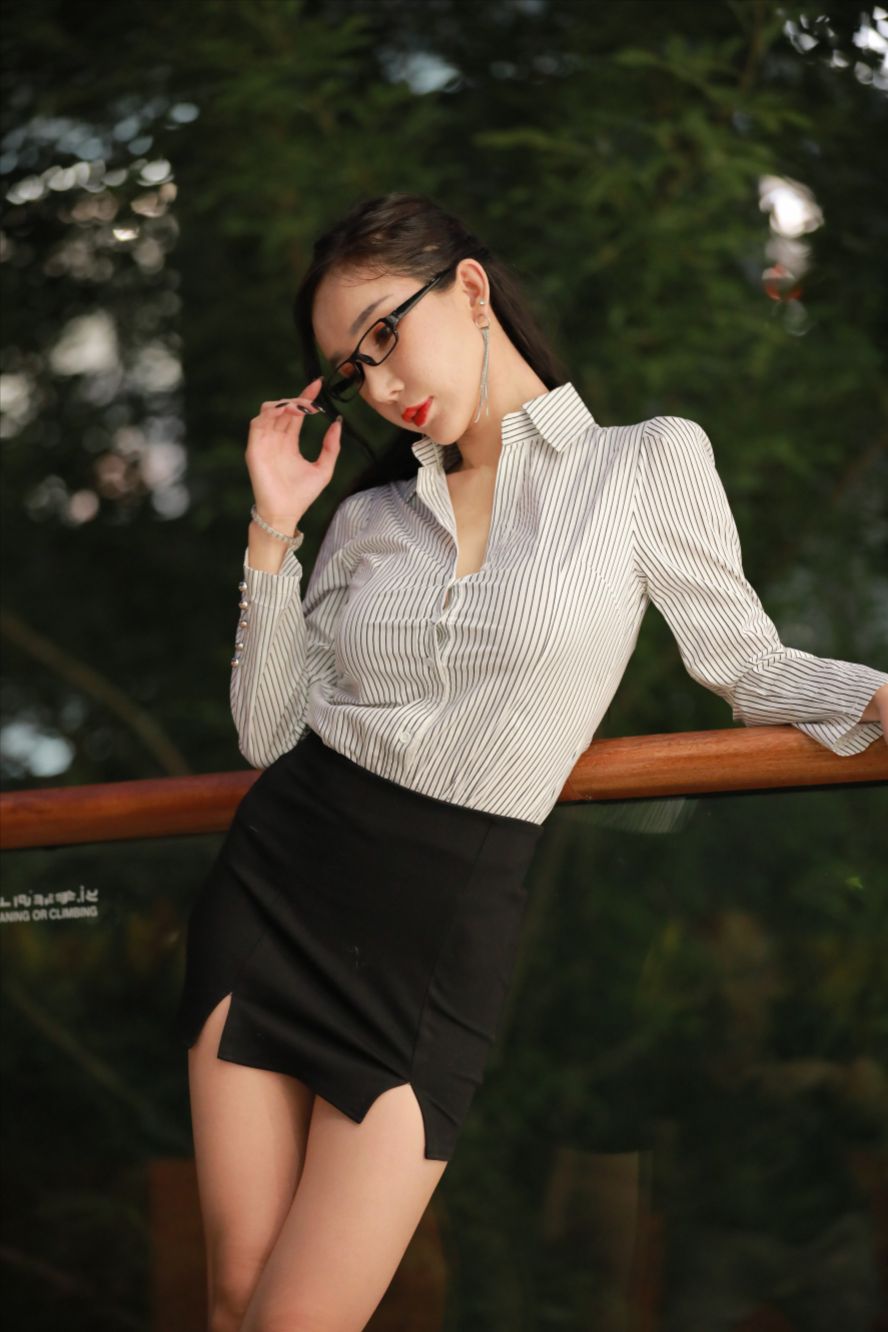 图片[6]-短裙(套图+视频)-图满多