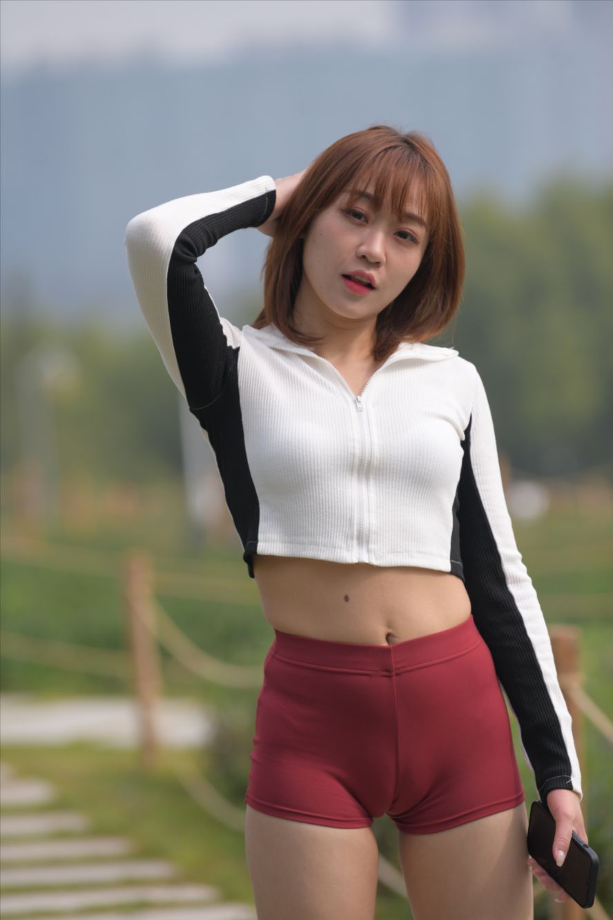 图片[5]-红色紧身热裤(套图+视频)-图满多