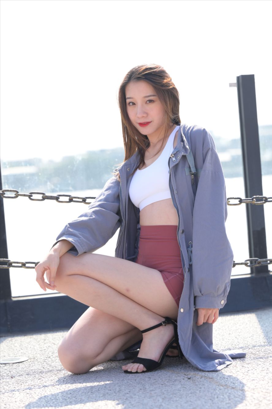 图片[6]-红色热裤(套图+视频)-图满多