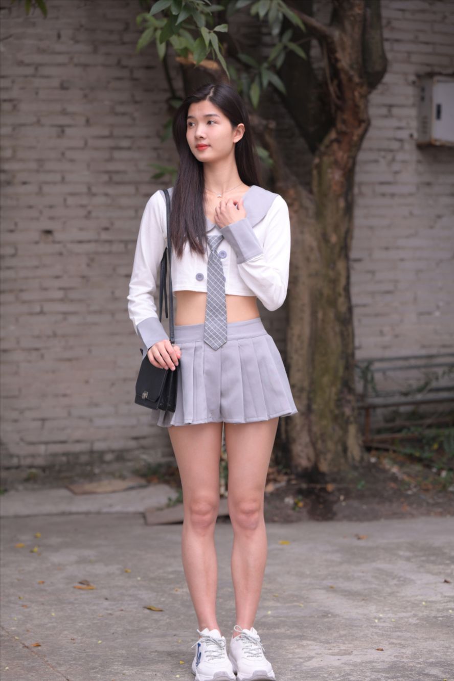 图片[4]-短裙(套图+视频)-图满多