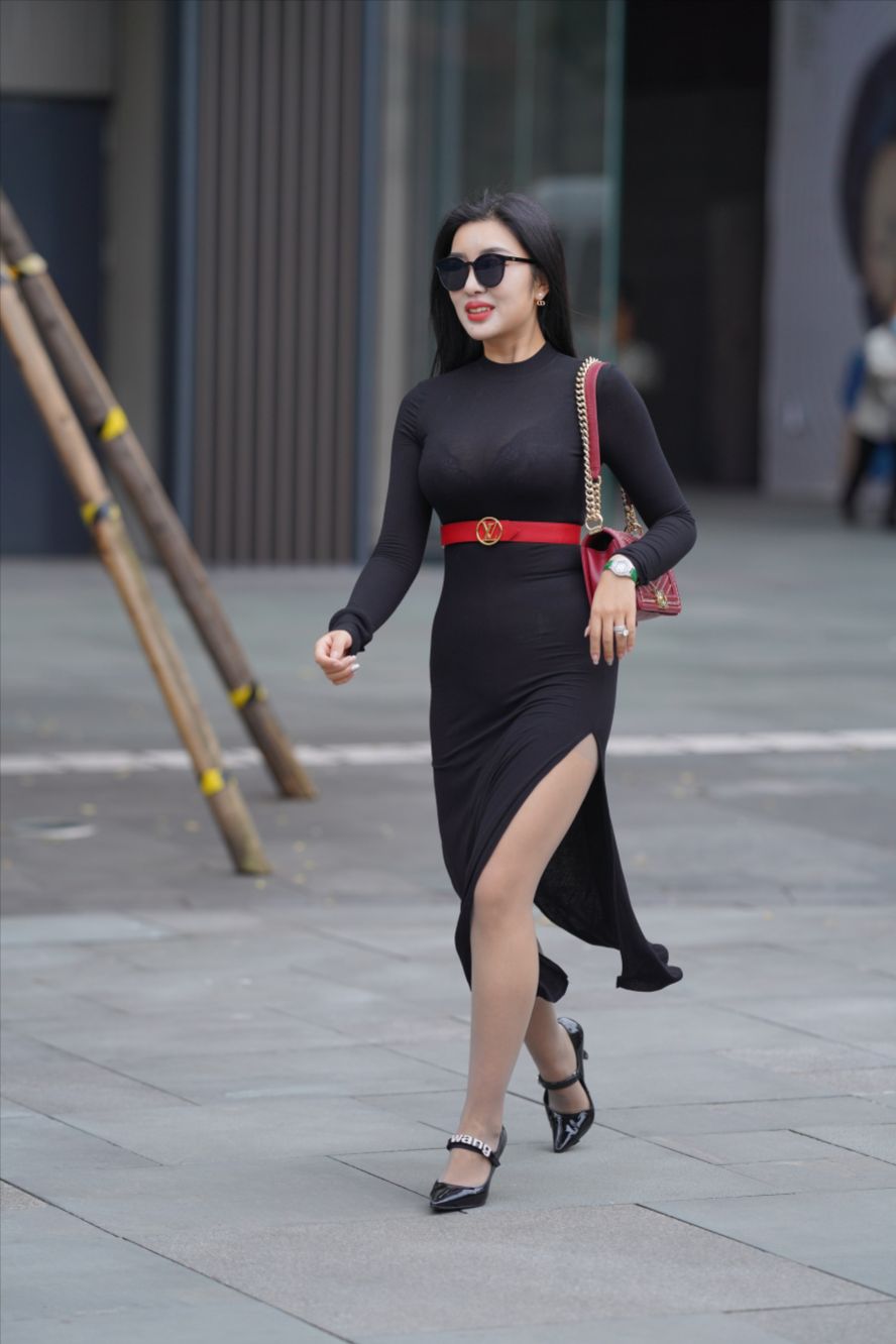 图片[4]-长裙丝袜(套图+视频)-图满多