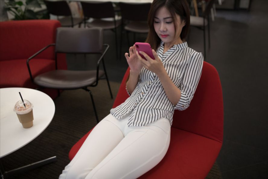 图片[5]-紧身白裤(套图+视频)-图满多