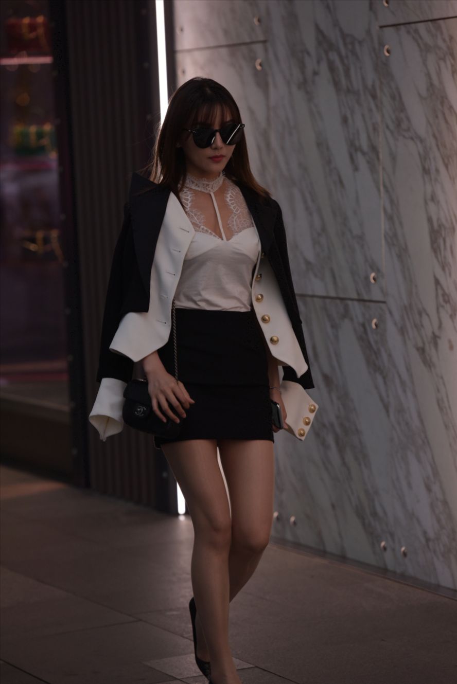 图片[6]-短裙丝袜(套图+视频)-图满多