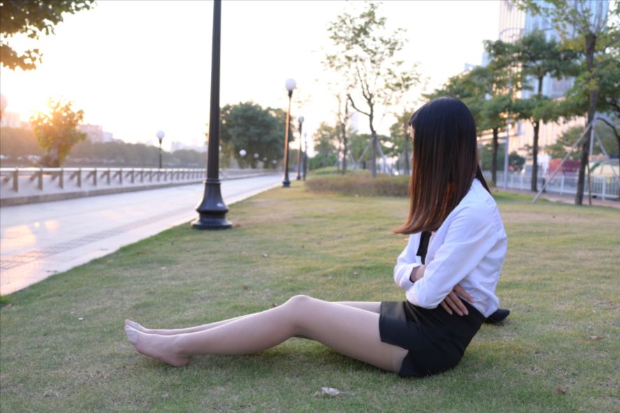 图片[9]-短裙(套图+视频)-图满多