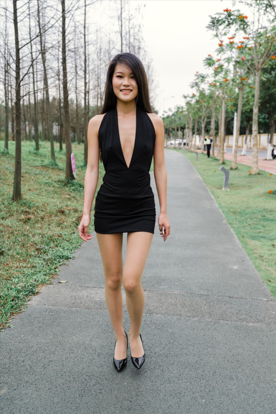 图片[4]-短裙丝袜(套图+视频)-图满多