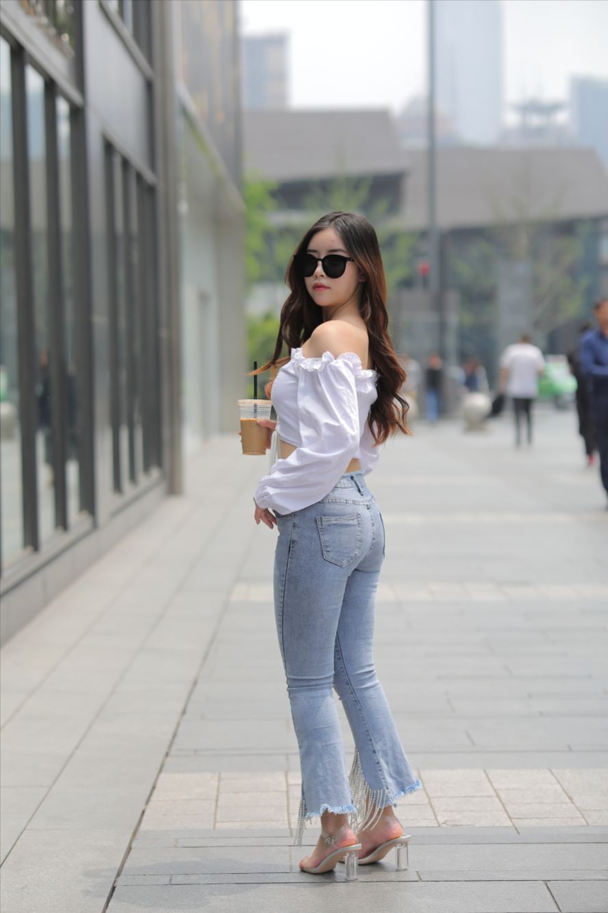 图片[8]-牛仔裤露脐装(套图+视频)-图满多