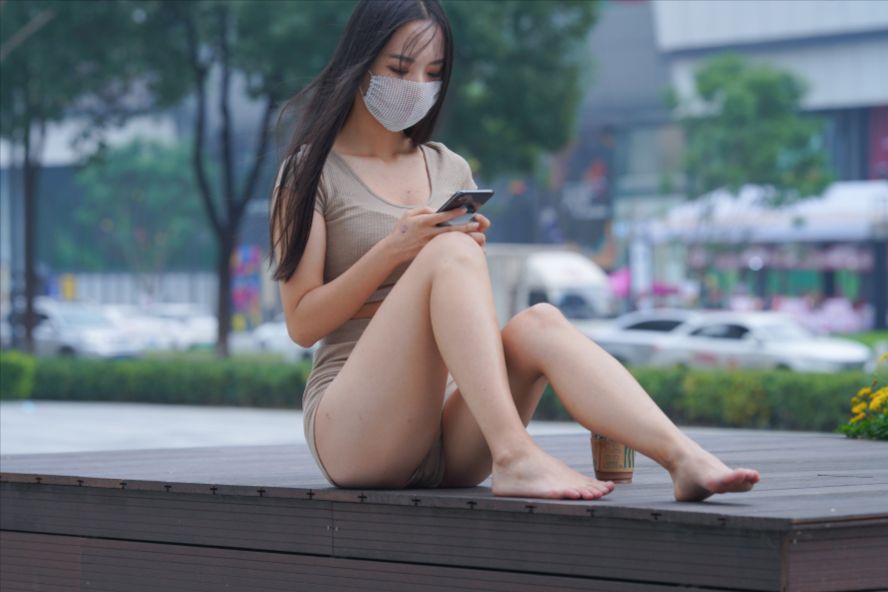 图片[5]-慵懒的下午，紧身热裤(套图+视频)-图满多