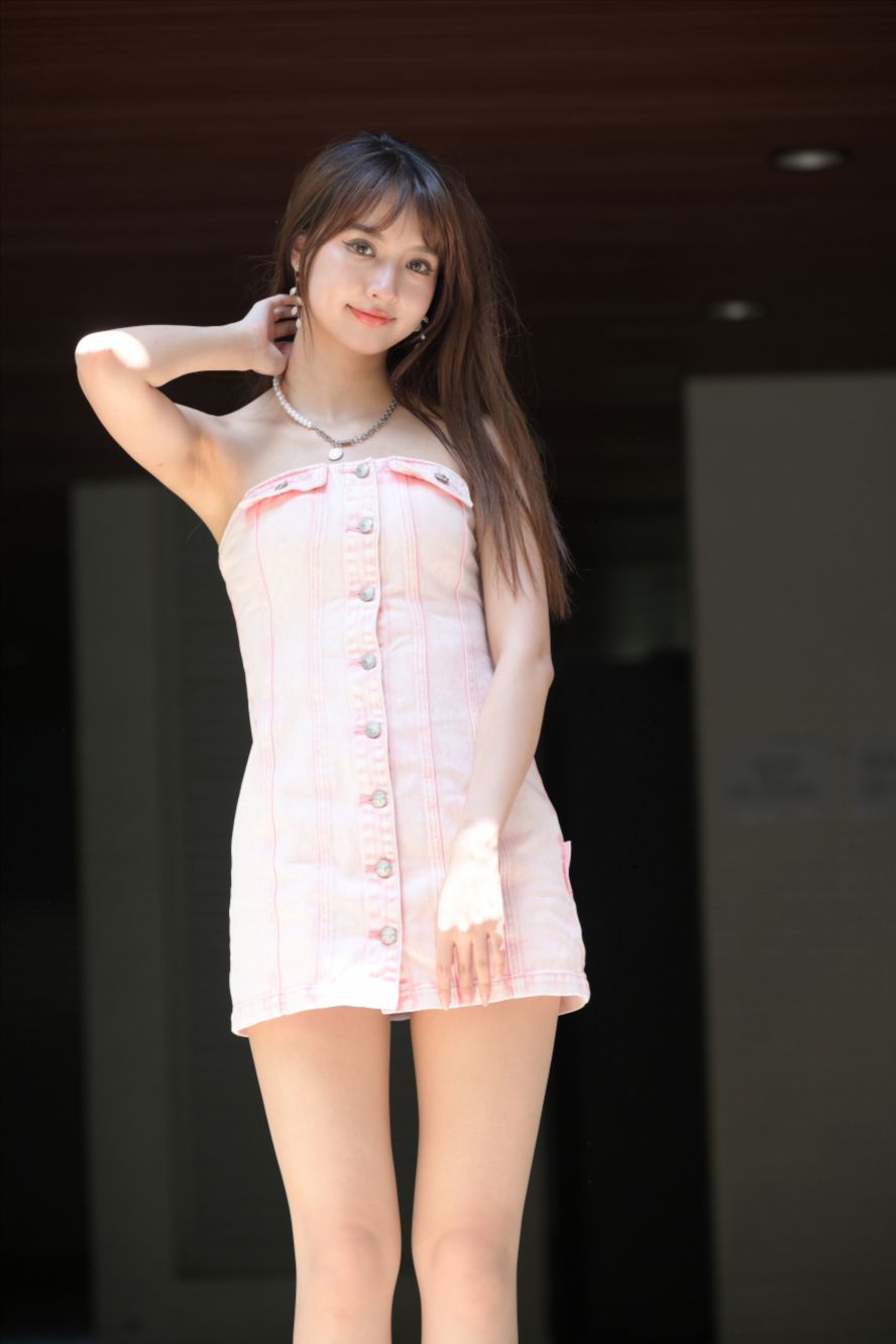 图片[4]-短裙丝袜(套图+视频)-图满多