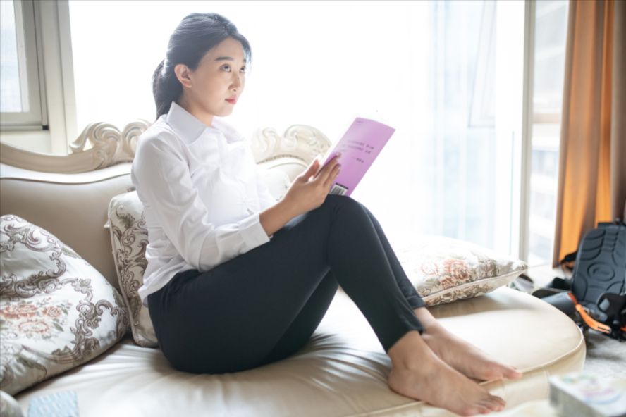 图片[6]-黑色紧身裤(套图+视频)-图满多