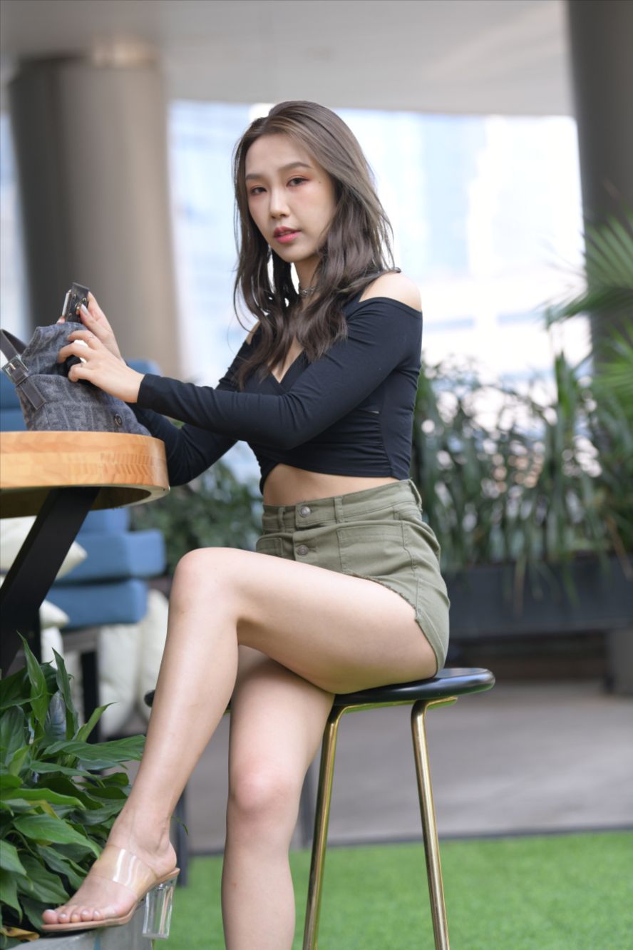 图片[5]-绿色短裙(套图+视频)-图满多