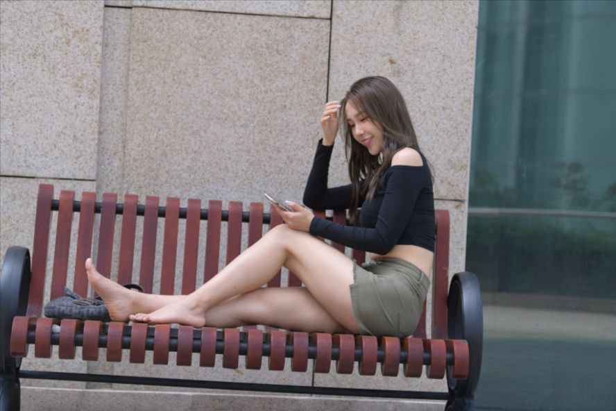 图片[3]-绿色短裙(套图+视频)-图满多