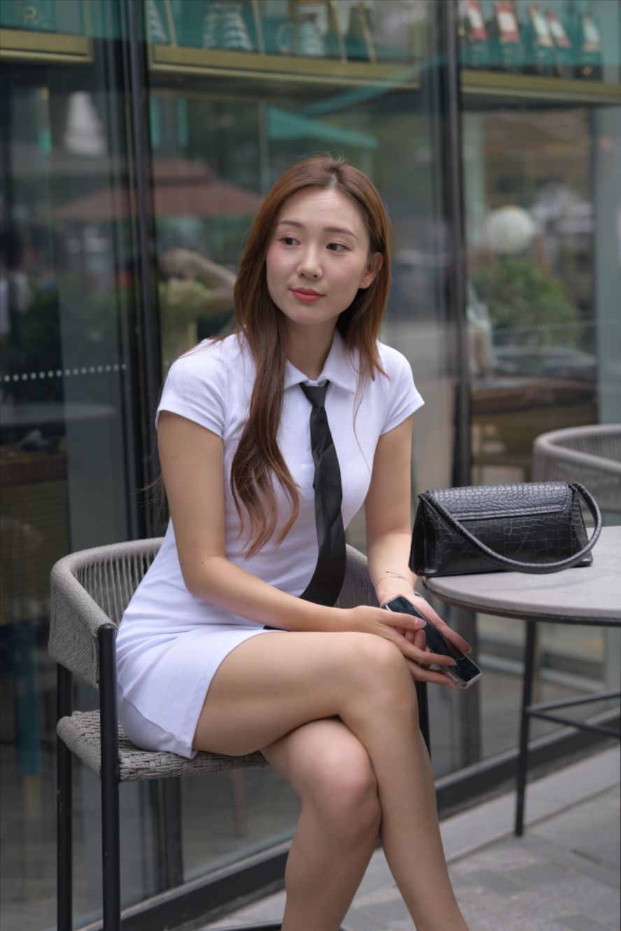 图片[5]-白色包臀短裙(套图+视频)-图满多