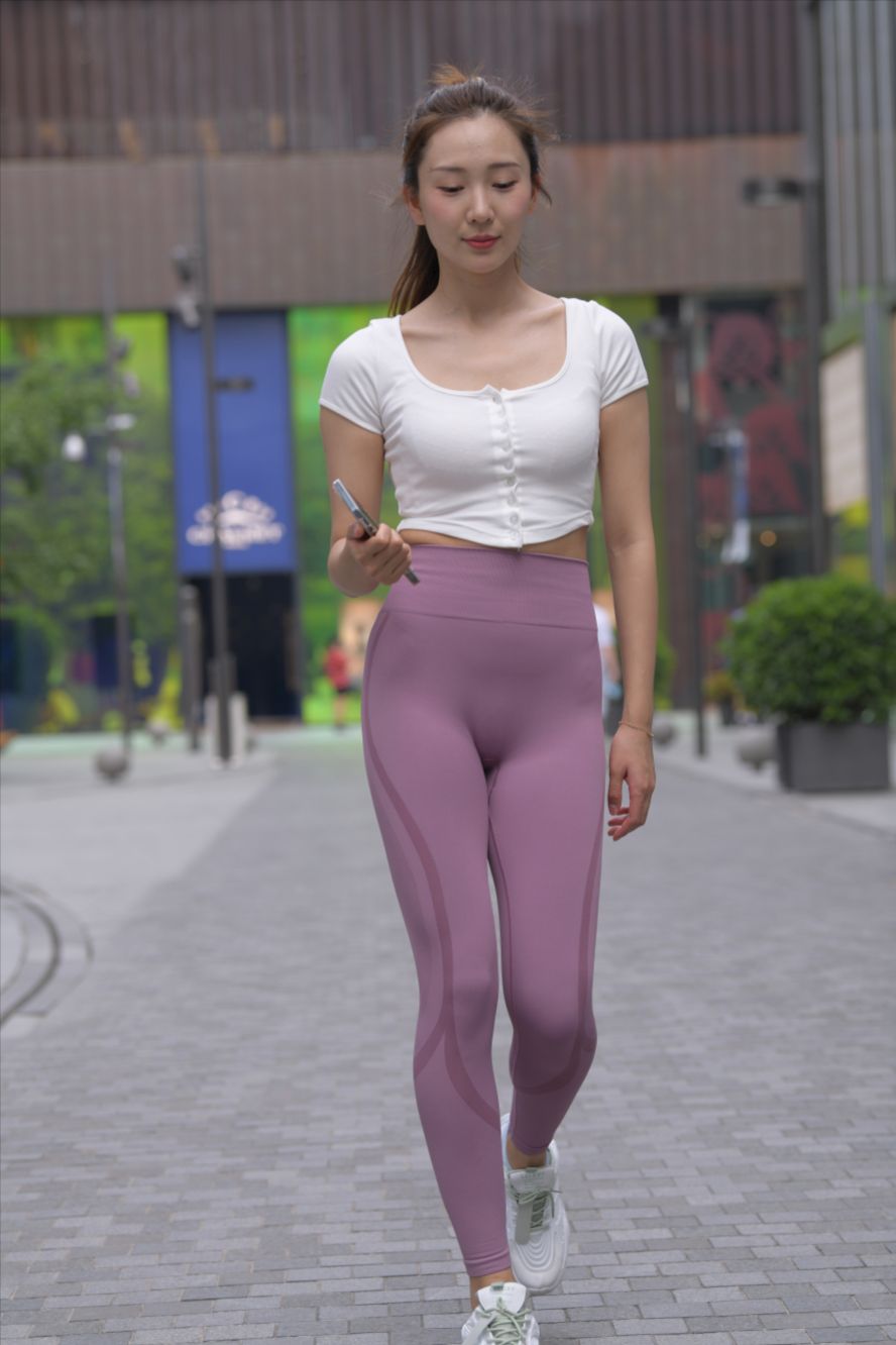 图片[6]-粉色紧身裤(套图+视频)-图满多
