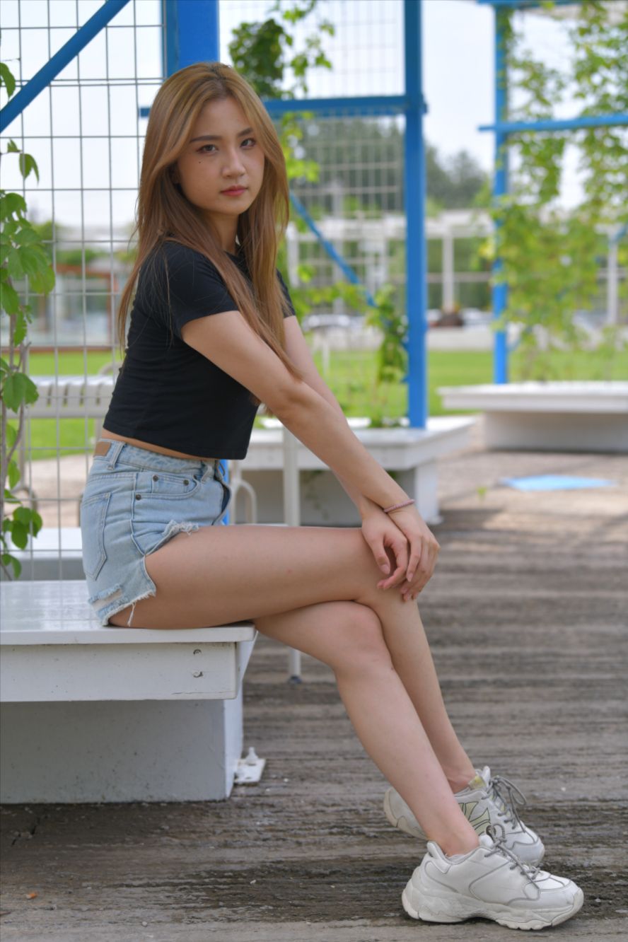 图片[4]-蓝色牛仔热裤(套图+视频)-图满多