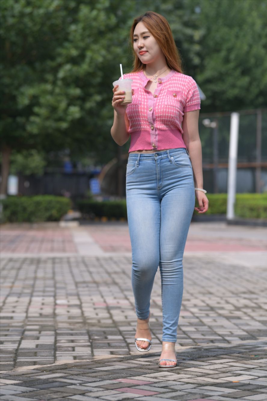 图片[7]-紧身牛仔裤(套图+视频)-图满多