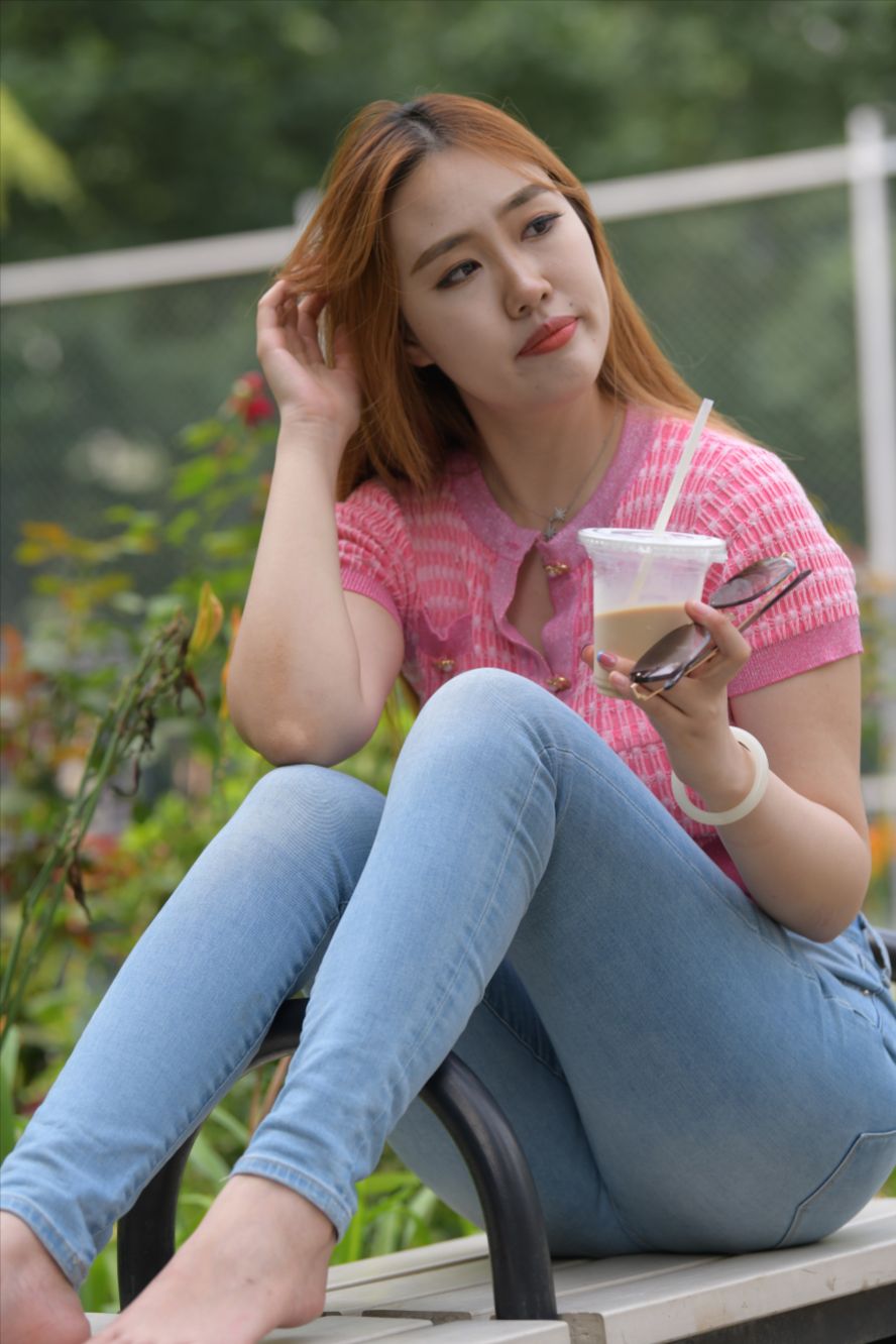 图片[9]-紧身牛仔裤(套图+视频)-图满多