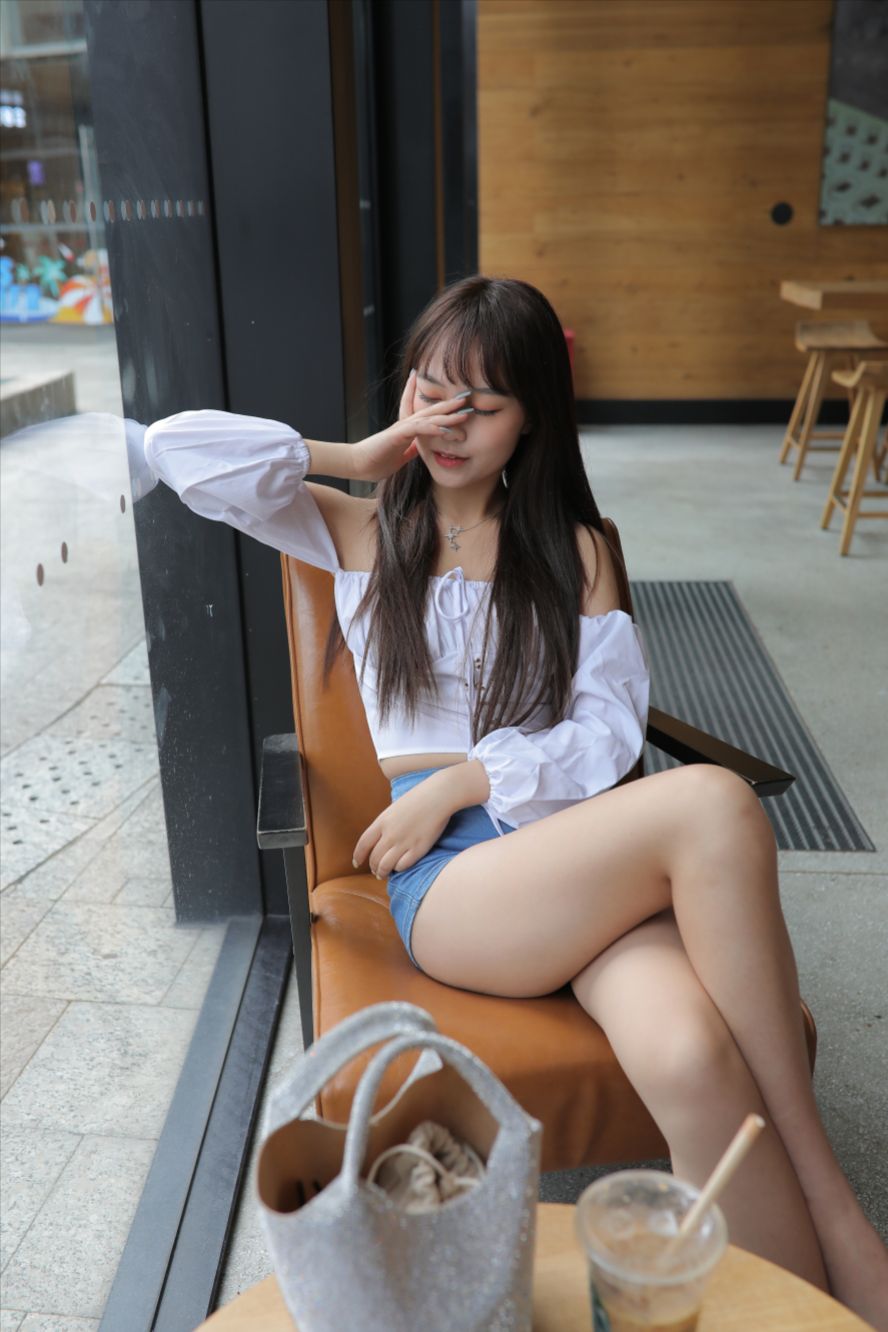 图片[2]-清新可爱的热裤女孩 牛仔热裤(套图+视频)-图满多