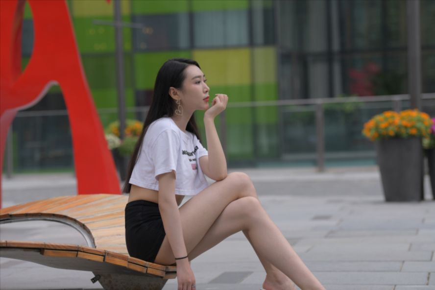 图片[8]-黑色热裤美腿美女(套图+视频)-图满多