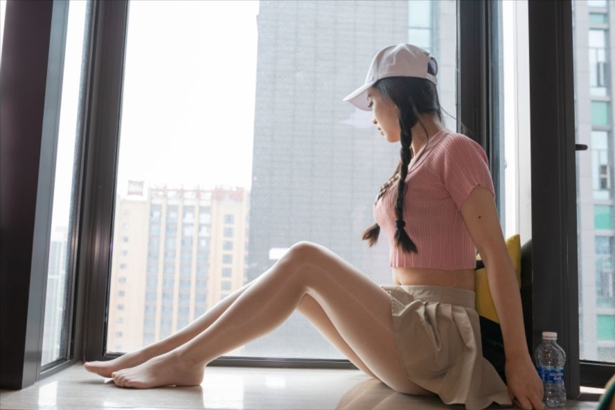 图片[5]-短裙丝袜-图满多