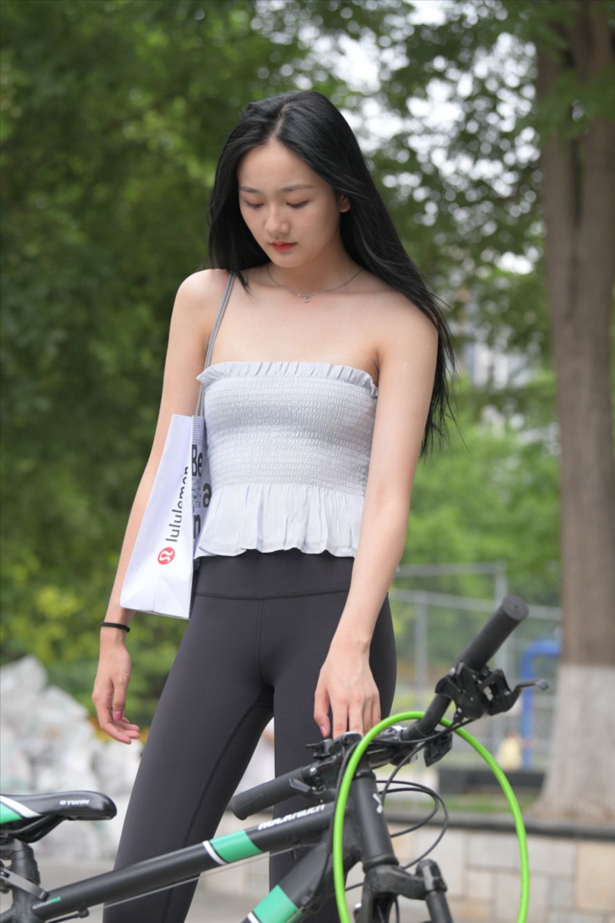 图片[6]-黑色瑜伽裤(套图+视频)-图满多