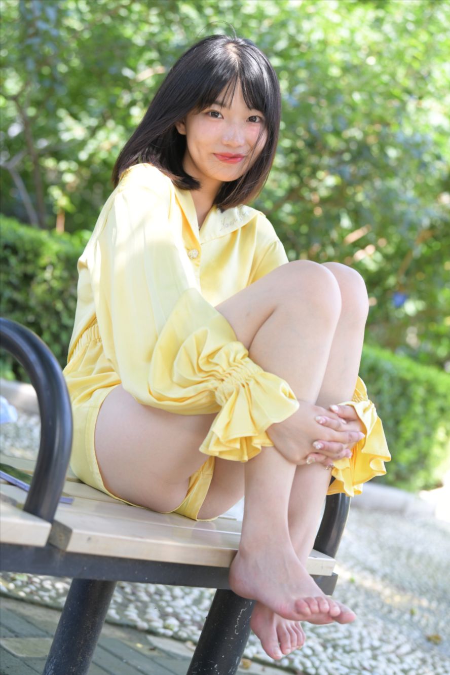 图片[6]-遛狗女孩(套图+视频)-图满多