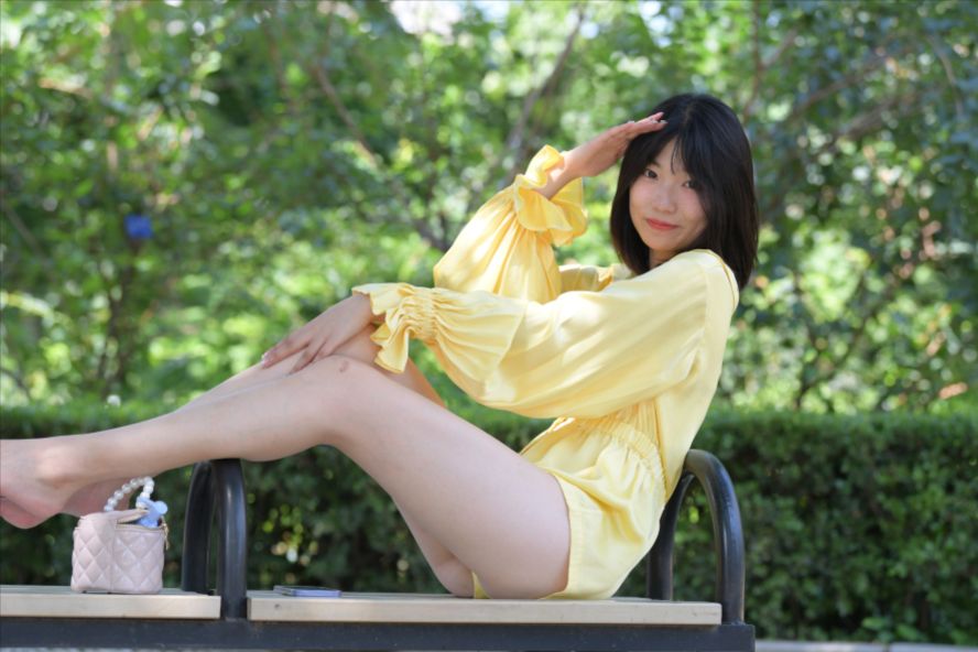 图片[10]-遛狗女孩(套图+视频)-图满多