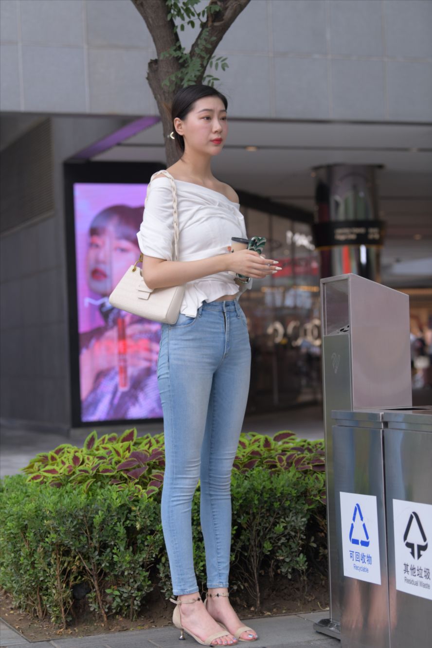 图片[10]-高挑的紧牛美女-图满多