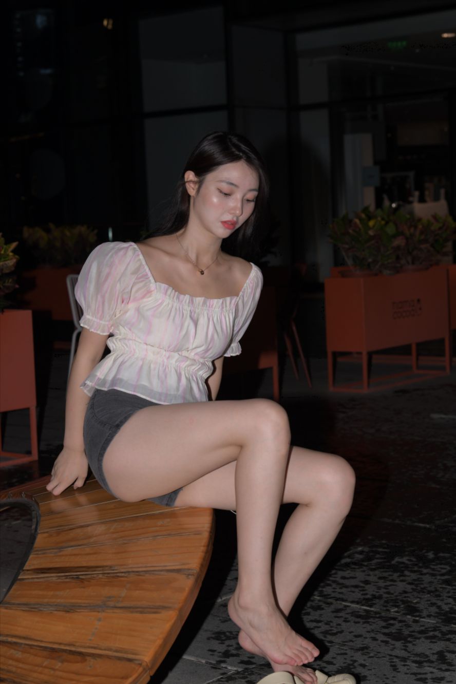 图片[8]-夜色如水(套图+视频)-图满多