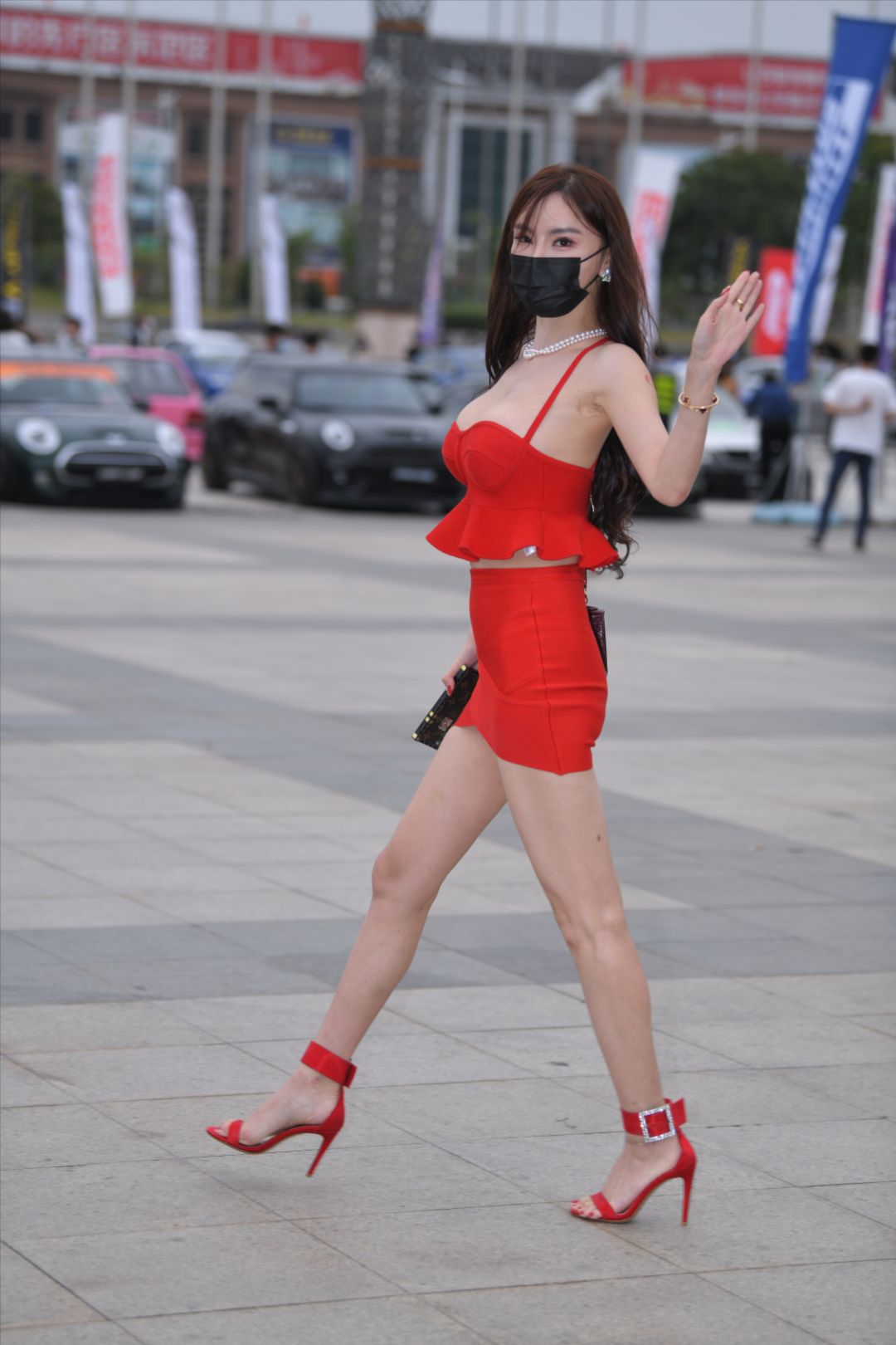 图片[5]-红色包臀裙大波妹-图满多