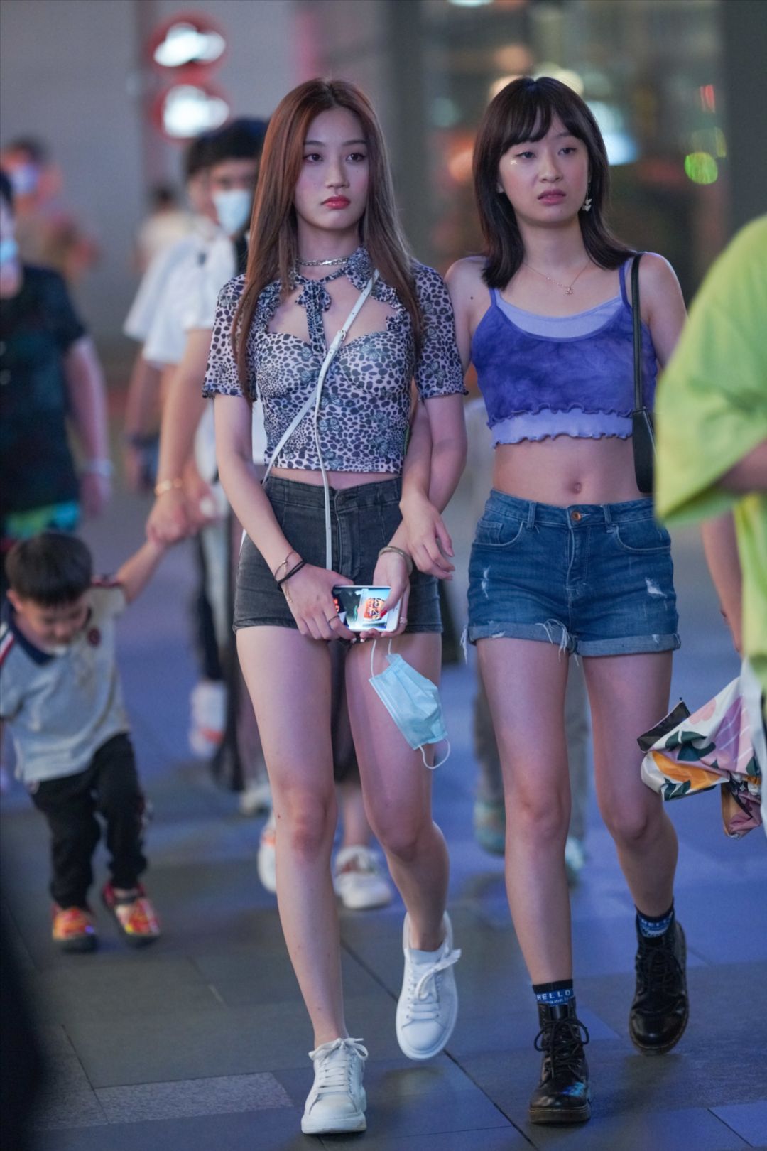 图片[4]-紧致热裤小姐姐(套图+视频)-图满多