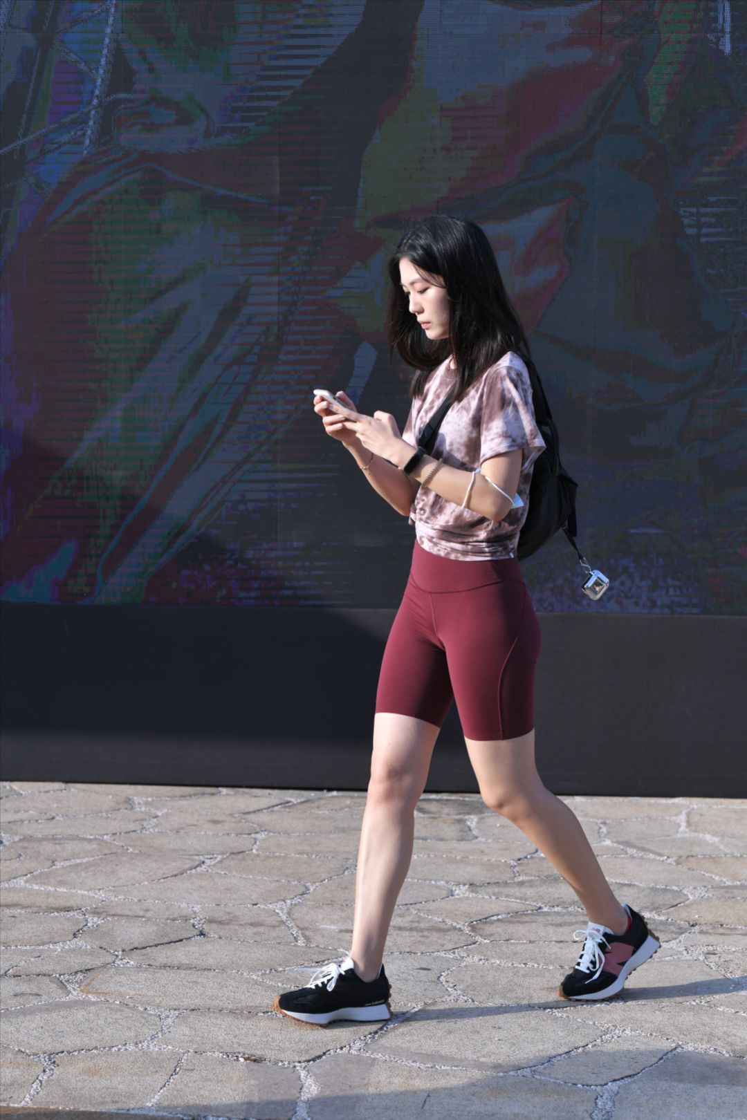 图片[2]-红色紧身短裤-图满多