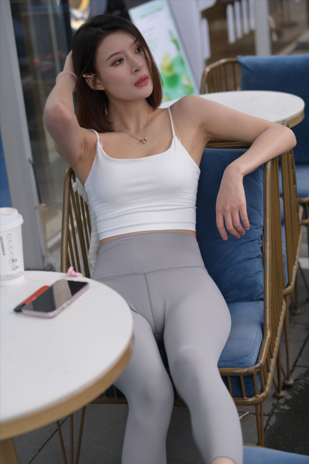 图片[7]-灰色瑜伽裤美女(套图+视频)-图满多