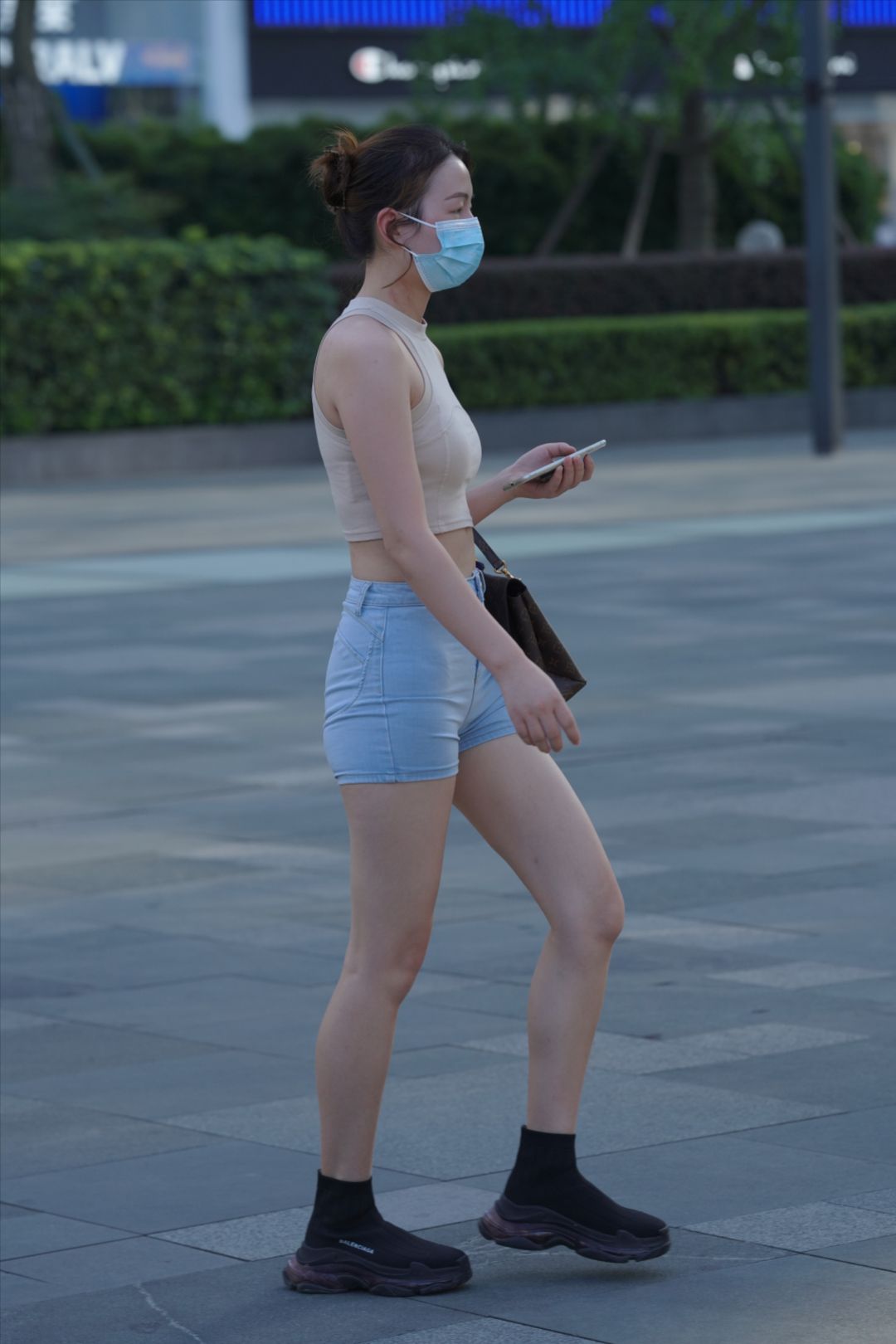 图片[4]-热裤紧牛-图满多