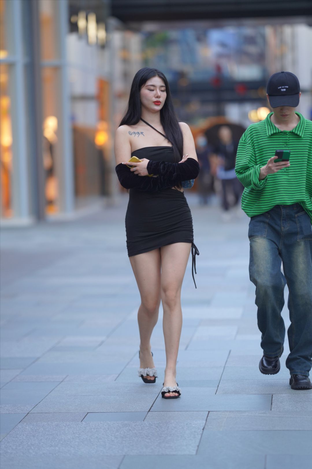 图片[7]-包臀裙露肩装-图满多