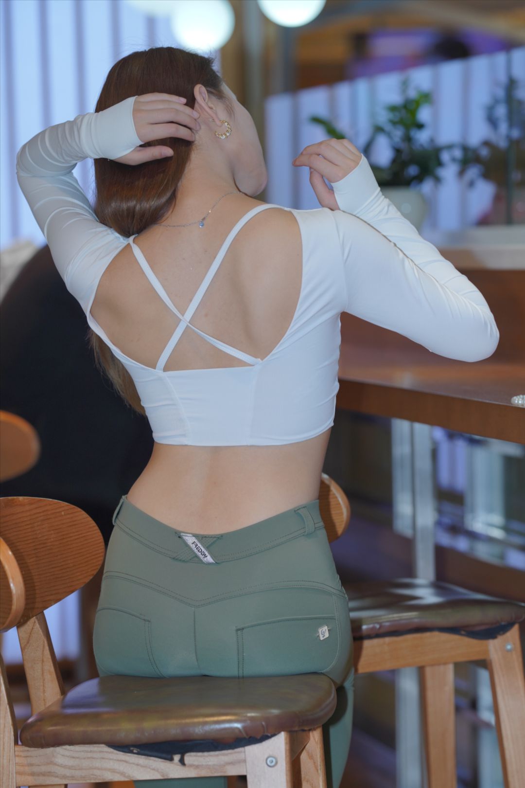 图片[6]-紧牛美女-图满多