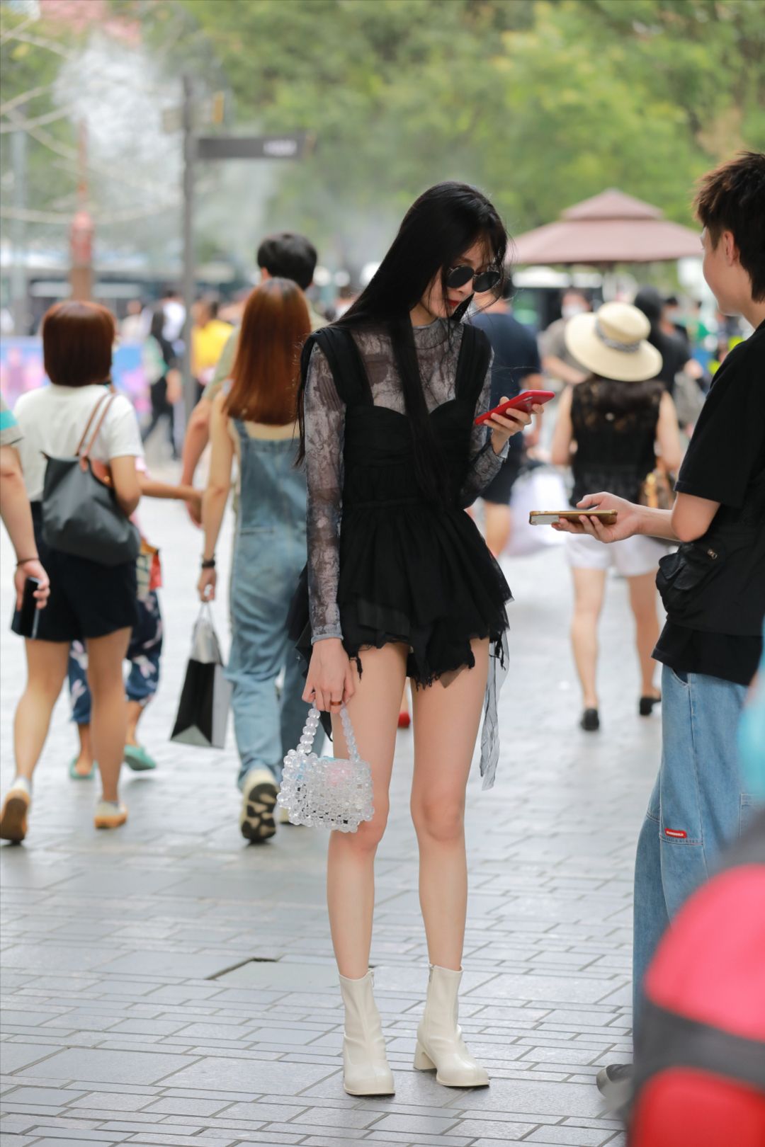 图片[2]-黑裙美腿小姐姐-图满多