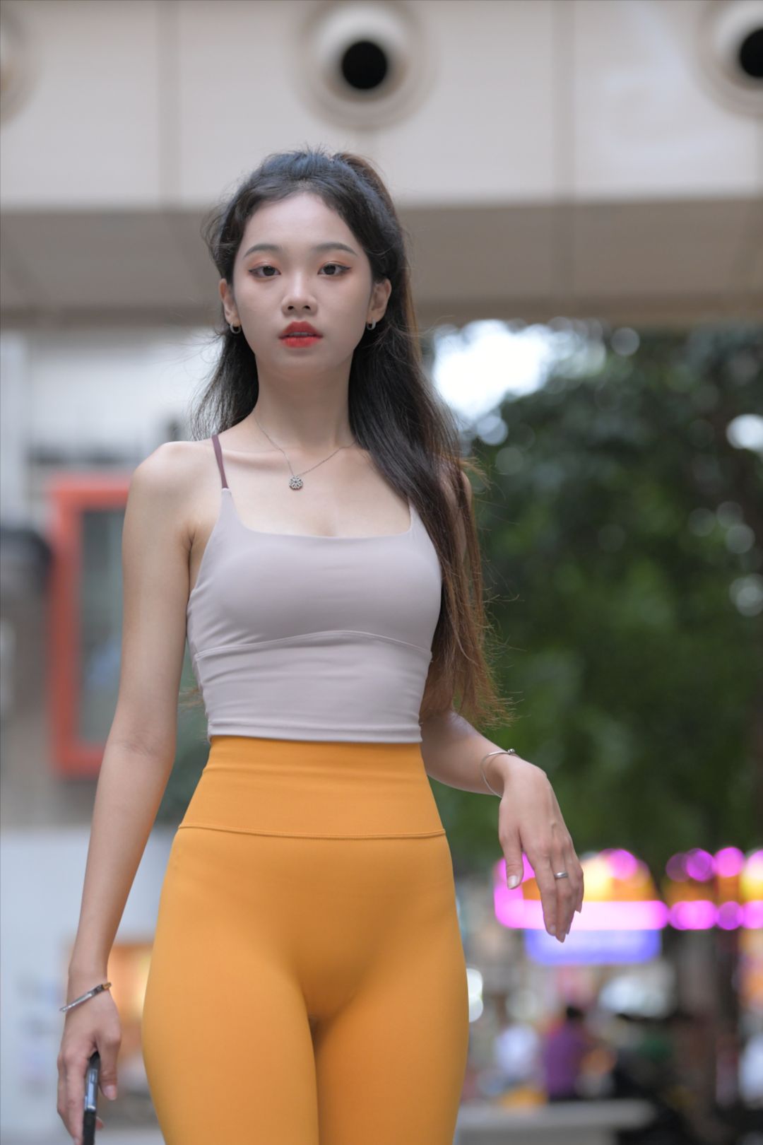 图片[3]-黄色瑜伽裤小妹(套图+视频)-图满多