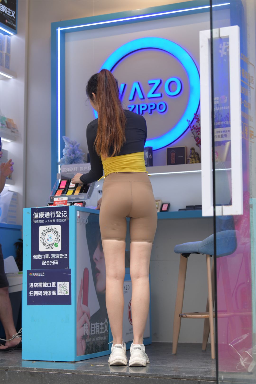 图片[3]-灰色短裤女孩(套图+视频)[增补视频]-图满多