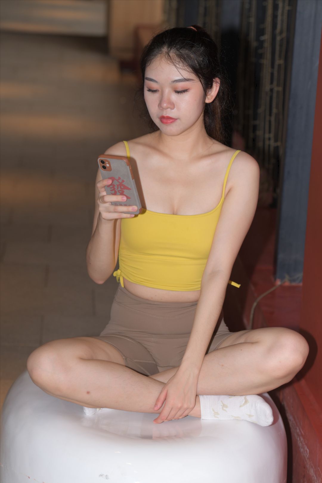 图片[9]-灰色短裤女孩(套图+视频)[增补视频]-图满多