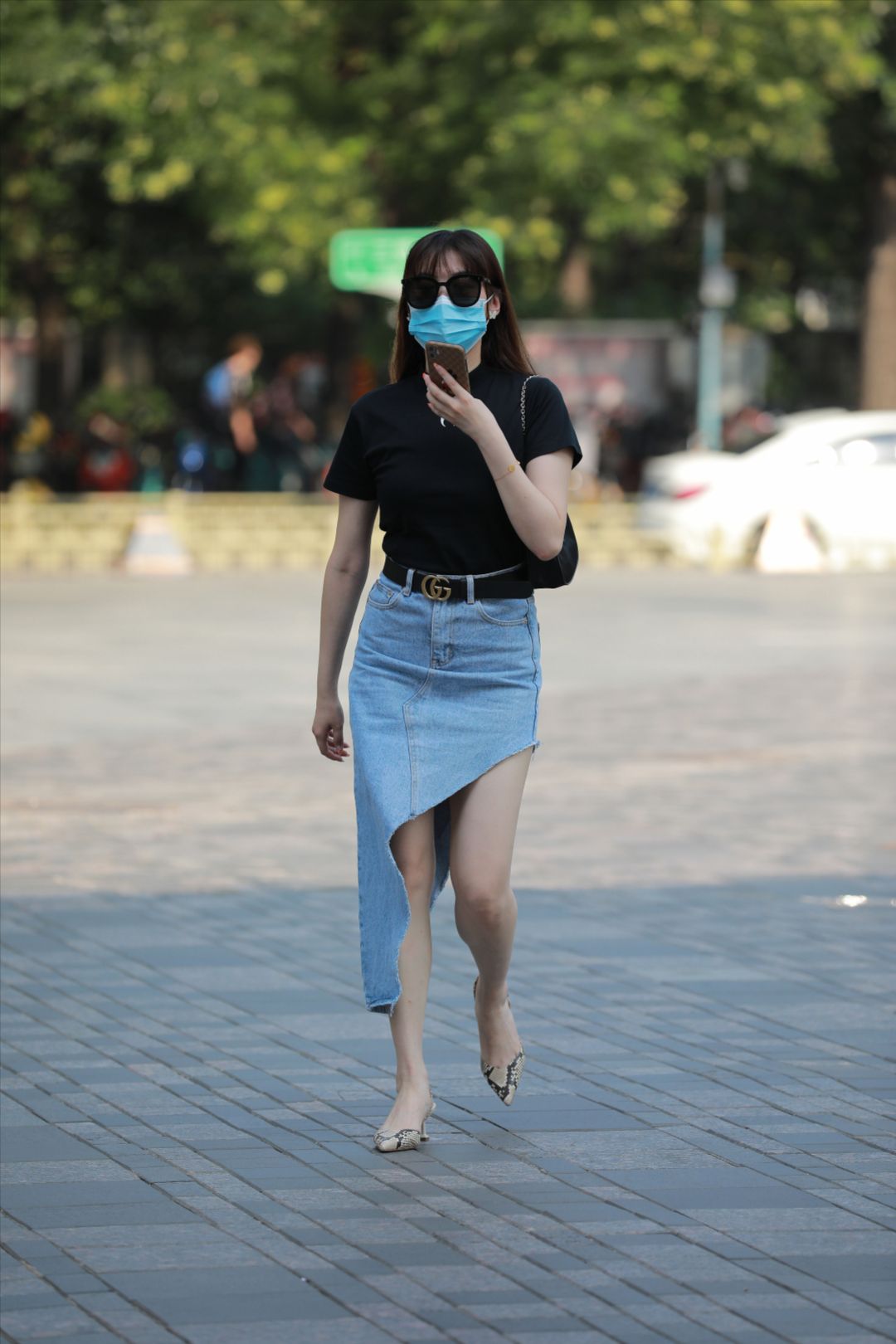 图片[6]-蓝牛仔裙高跟美女-图满多